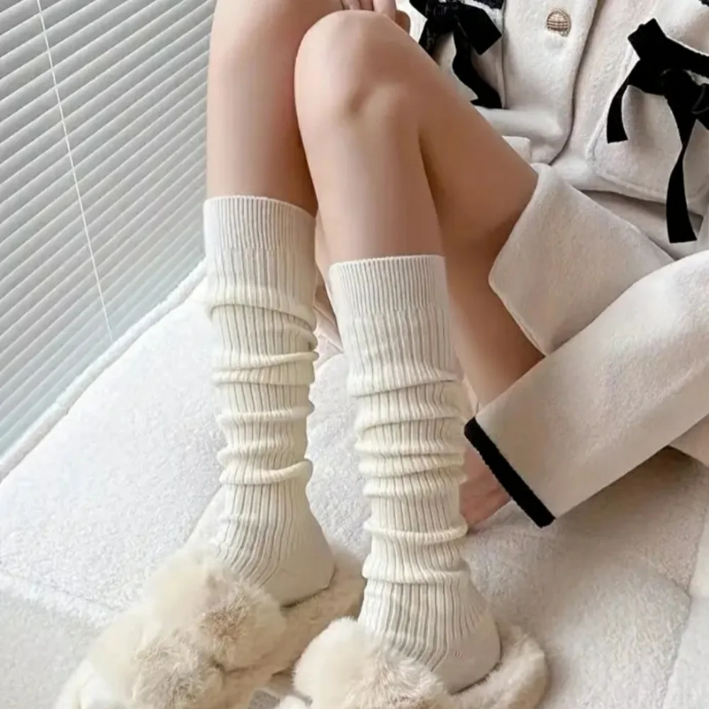 NEW 2 Pairs Plus Size Gray and White Soft Knit Knee High Socks Women's 1X